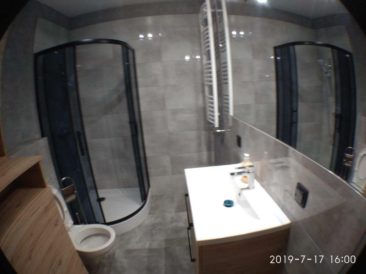1120 Smialego 41 - Tanie Pokoje W Apartamencie - Samodzielne Zameldowanie - Self Check In Познань Экстерьер фото